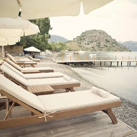 Отель Vira Demir Boutique & Beach *