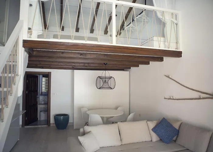 Vira Demir Boutique & Beach Мармарис