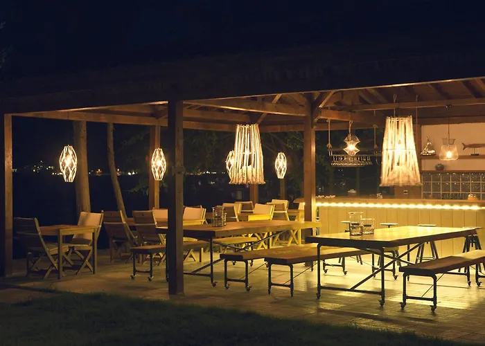 Отель Vira Demir Boutique & Beach Мармарис