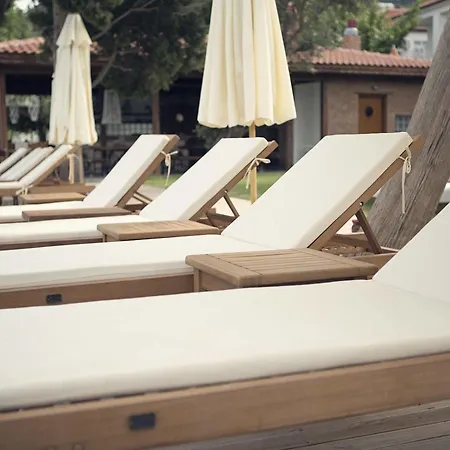Hotel Vira Demir *